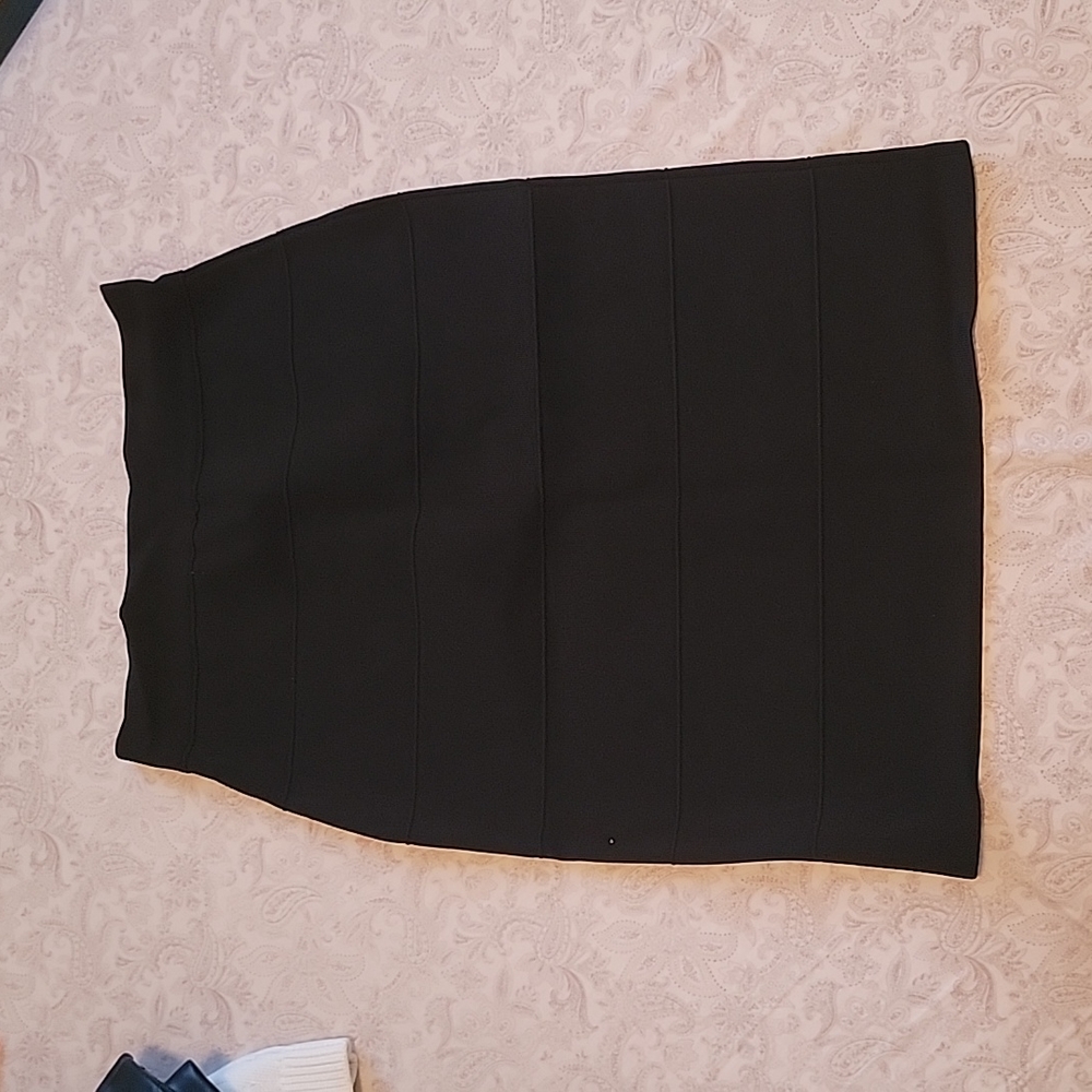 DALIA COLLECTION Black Spandex Pencil Skirt